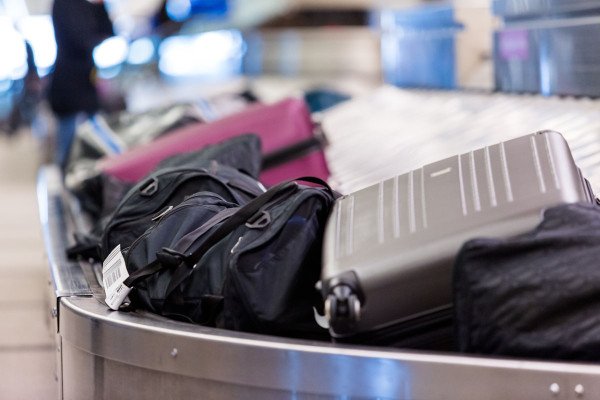 executive-travel-assistant-immigration-and-customs-baggage-collection